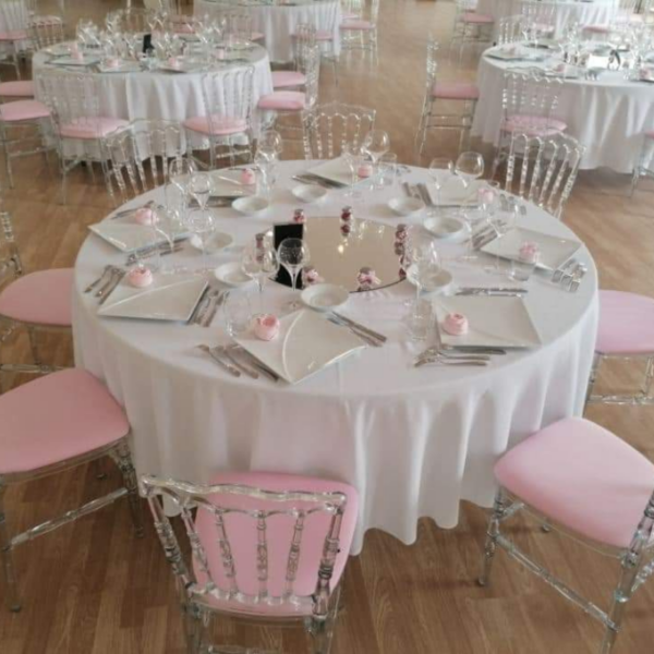 Location table ronde 180cm (8 à 10 personnes)